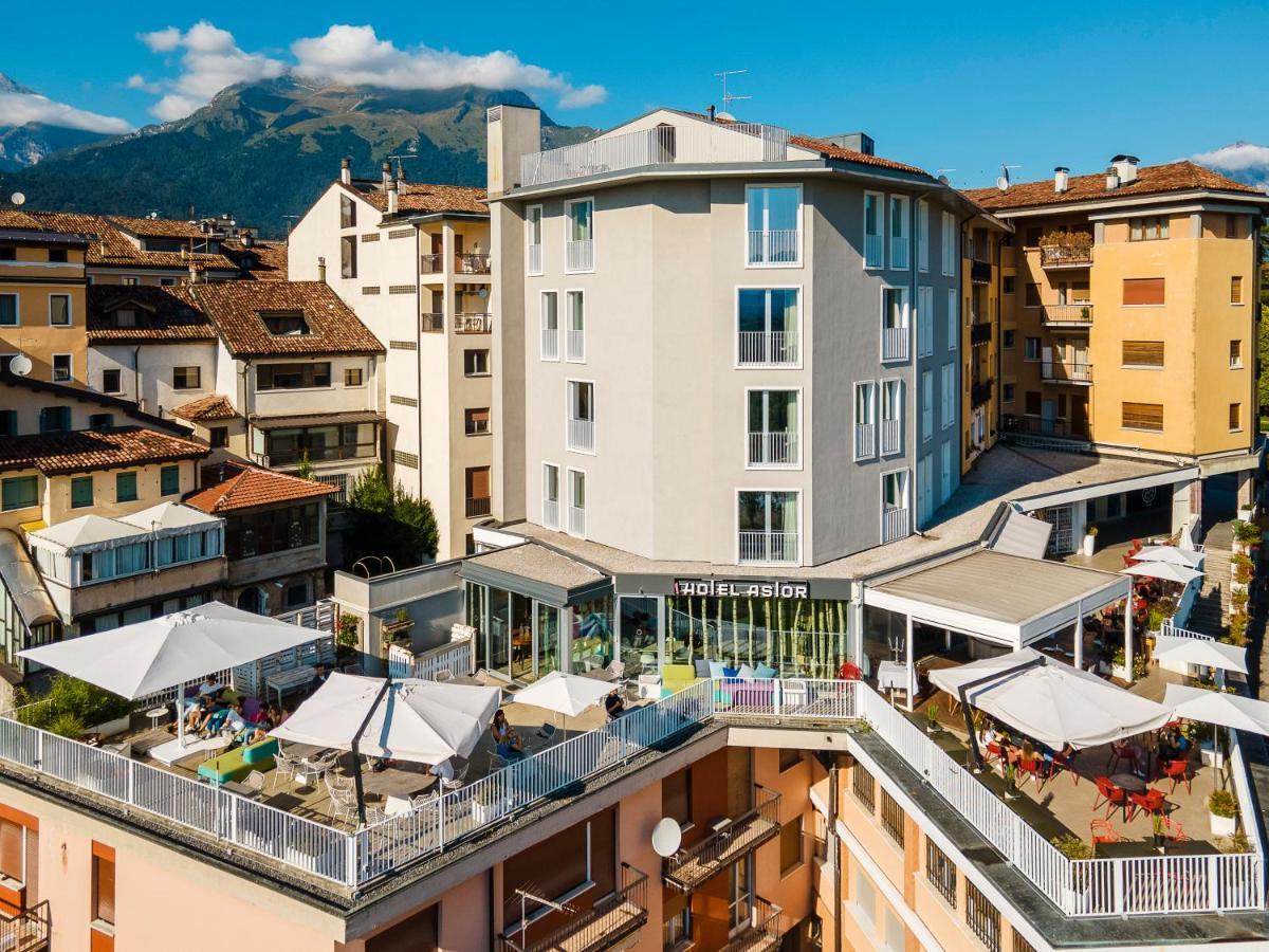 Suites Hotel Astor Belluno Bagian luar foto