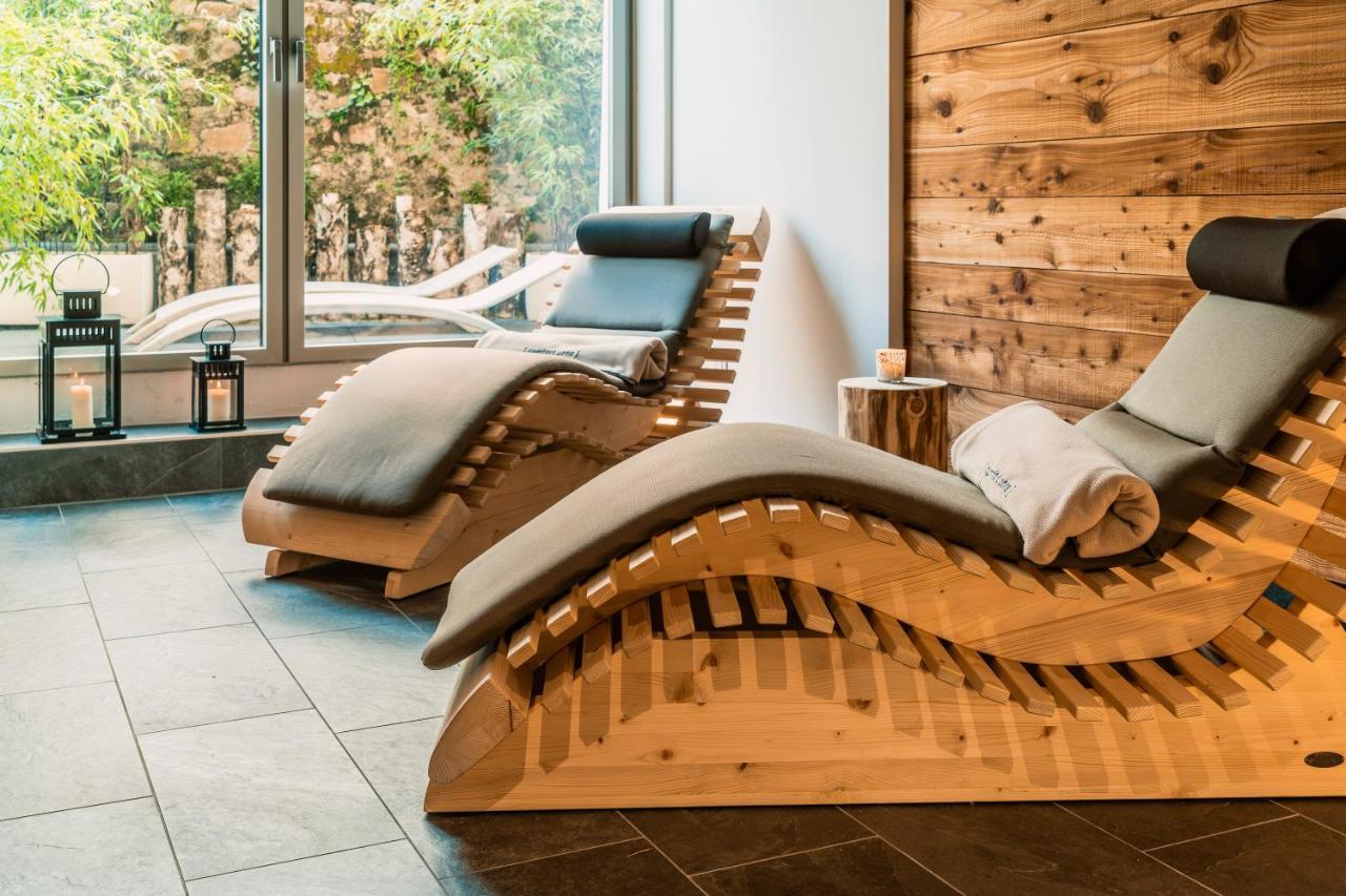 Suites Hotel Astor Belluno Bagian luar foto