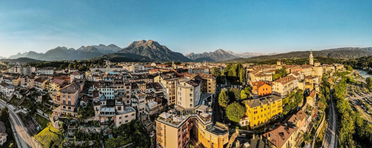 Suites Hotel Astor Belluno Bagian luar foto