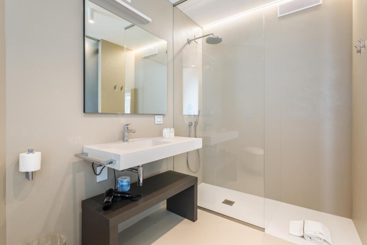 Suites Hotel Astor Belluno Bagian luar foto